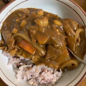 圧力鍋で　☆　牛肉ごろりんカレー